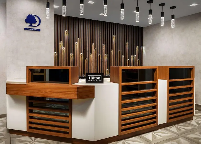 Doubletree By Hilton New York Midtown Fifth Ave